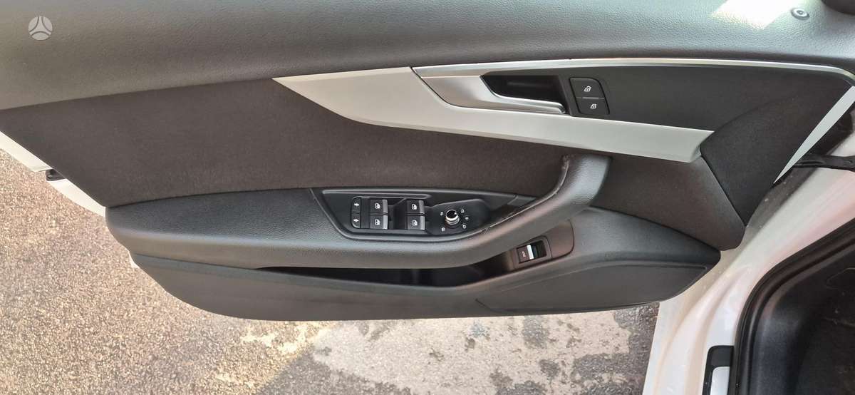 Audi A4, 2.0 l., Универсал