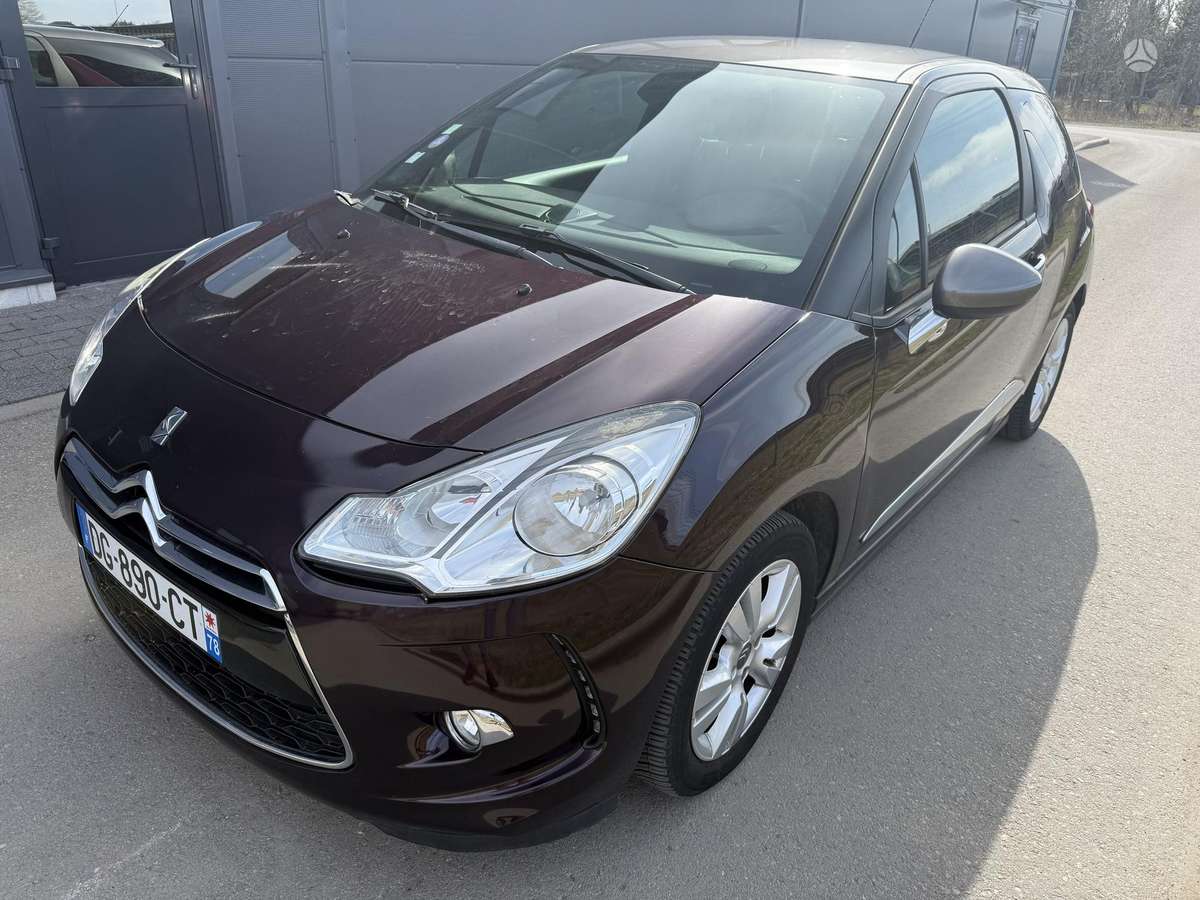 Citroen DS3, 1.2 l., hatchback