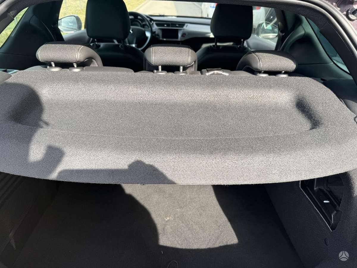 Citroen DS3, 1.2 l., hatchback