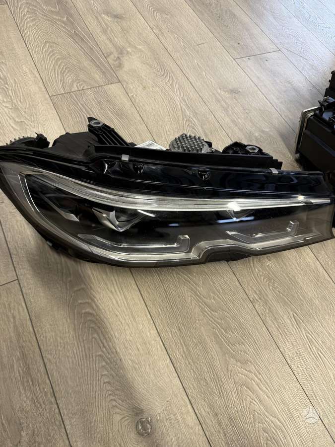 BMW 3 serija lights