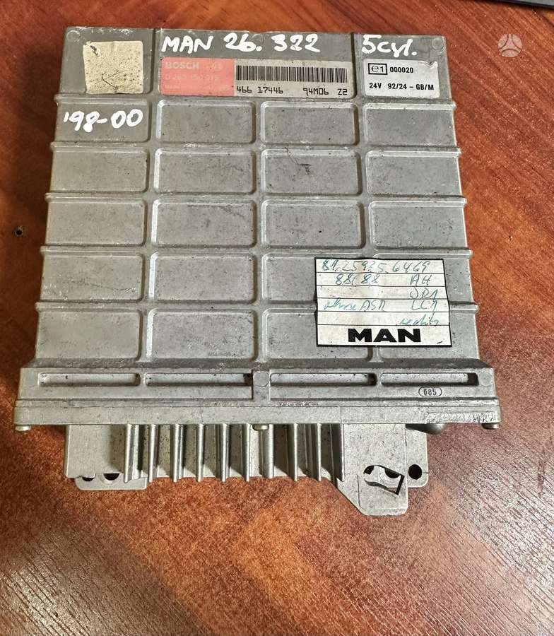 MAN F2000, trucks