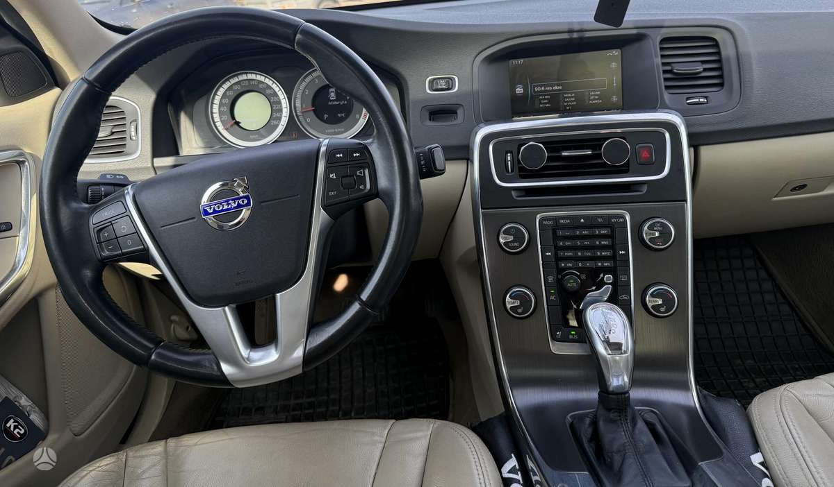Volvo S60 - 5