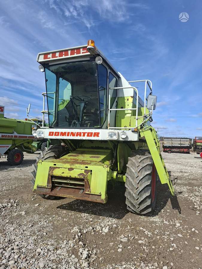 Claas Dominator 78s, kombainai