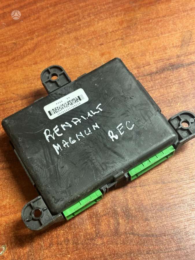Renault MAGNUM, sunkvežimiai