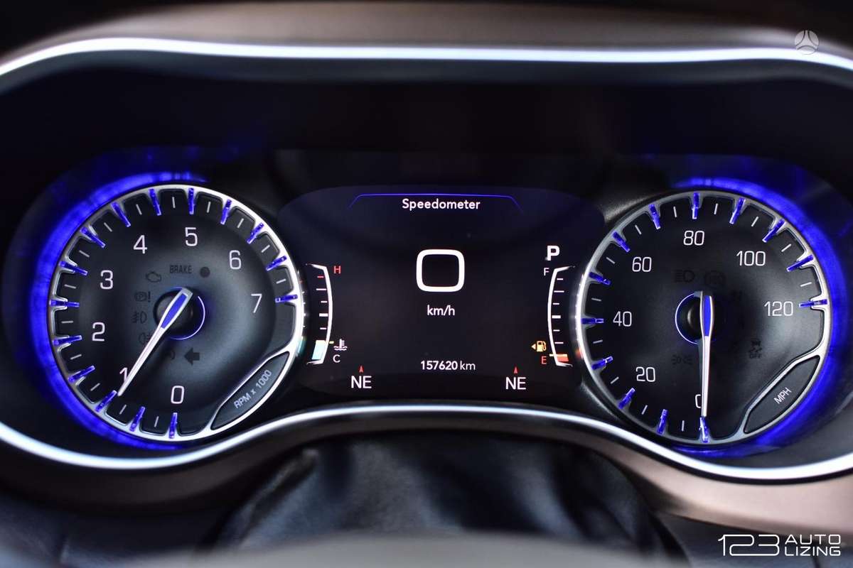 Chrysler Pacifica, 3.6 l., Минивэн