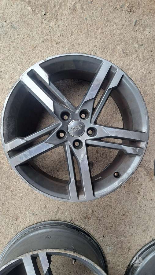 Audi, light alloy, R18