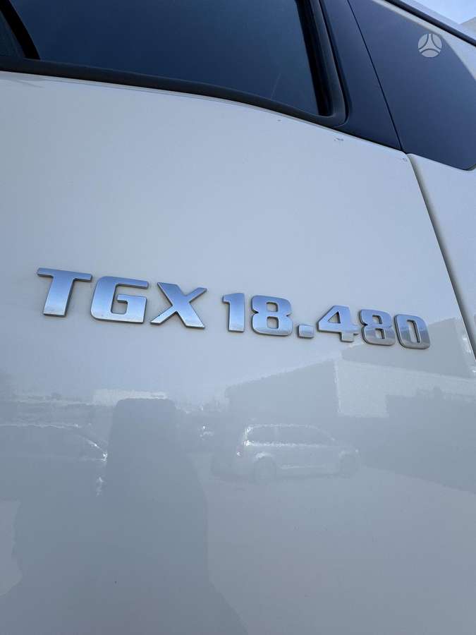 MAN TGX 18.480, 2 miegamosios vietos