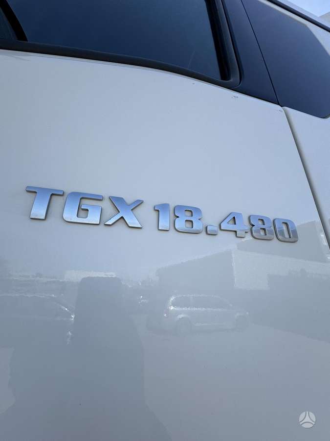 MAN TGX 18.480, double sleeper