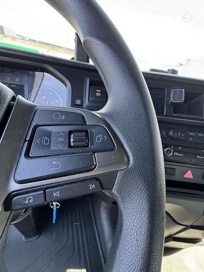 MAN TGX 18.480, 2 miegamosios vietos