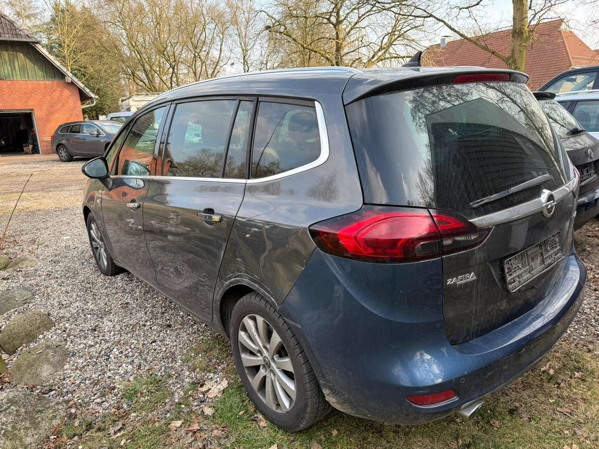 Opel Zafira rezerves daļās. Iš vokietijos rida 227000km