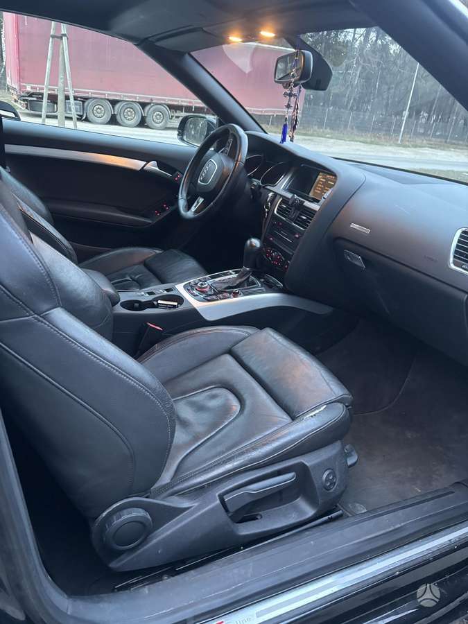 Audi A5, 2.7 l., convertible