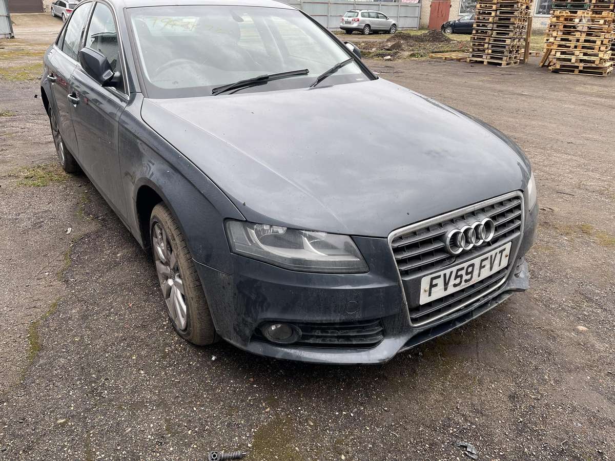 Audi A4 dalimis