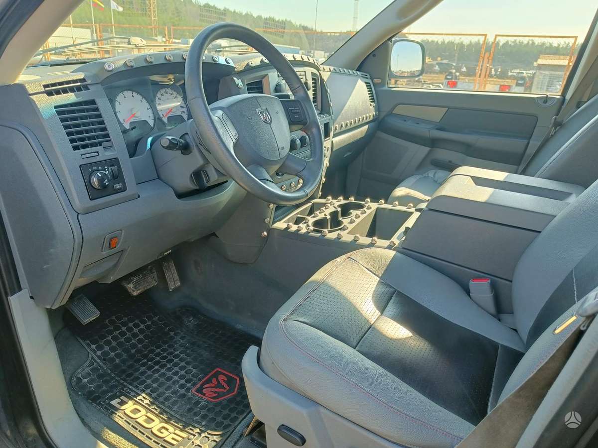 Dodge Ram, 5.7 l., Пикап