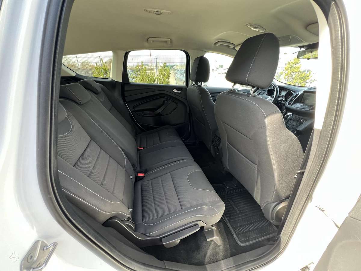 Ford Kuga, 2.0 l., Минивэн