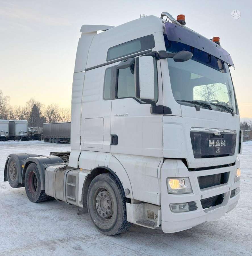 MAN TGX 26.540 6x2, double sleeper
