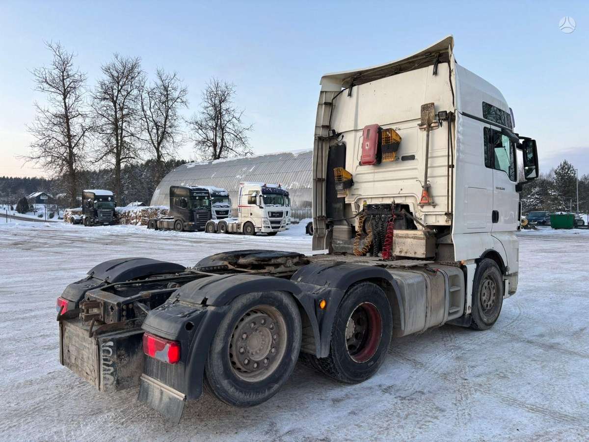MAN TGX 26.540 6x2, double sleeper