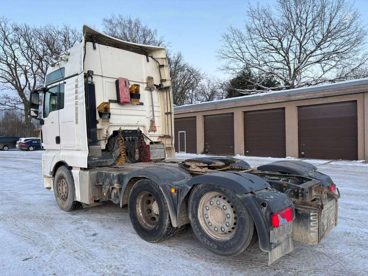 MAN TGX 26.540 6x2, double sleeper