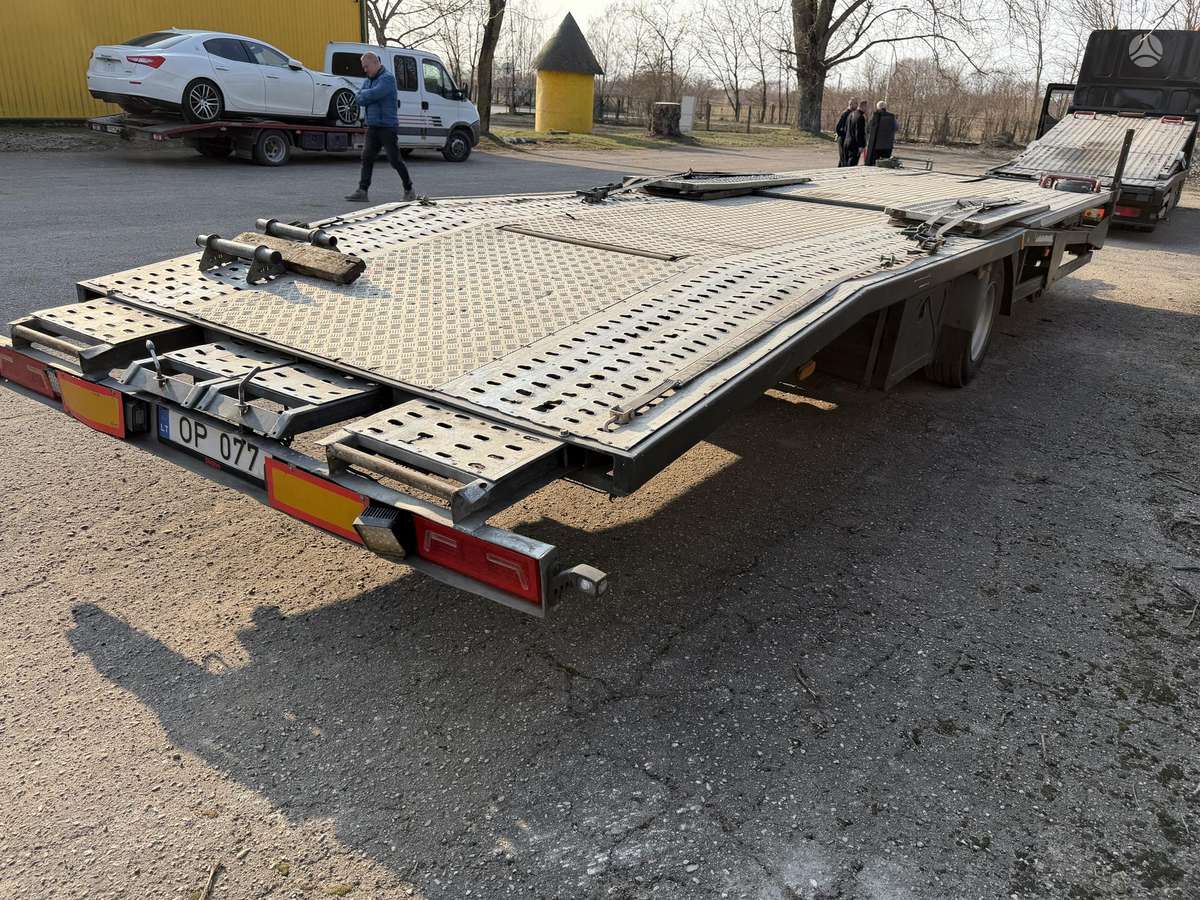-Kita- Ad1, autovežio