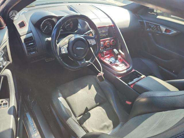 Jaguar F-Type dalimis