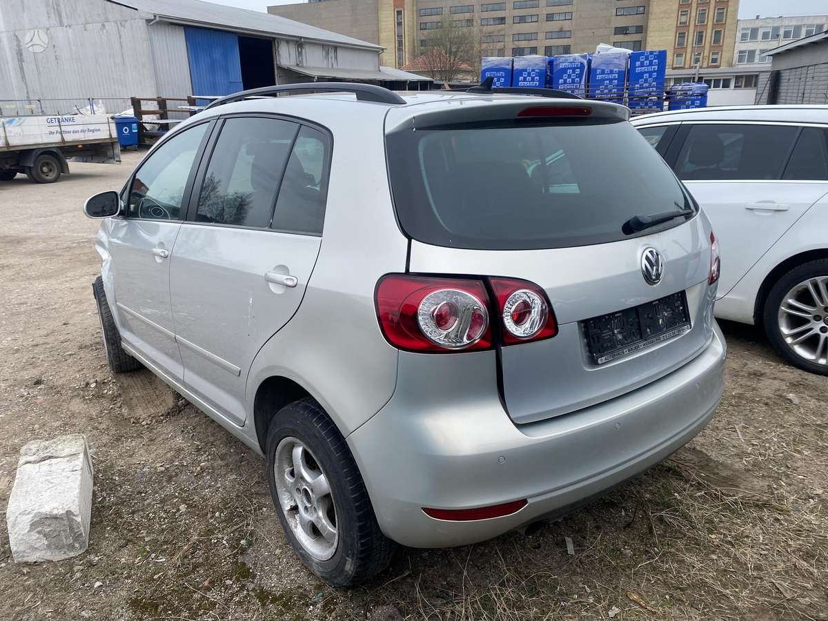Volkswagen Golf Plus dalimis