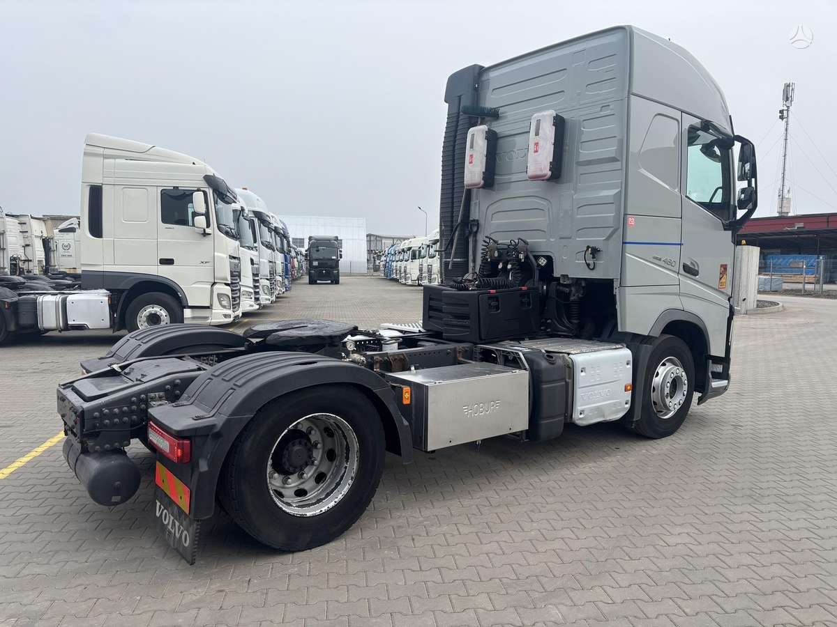 Volvo FH13.460, double sleeper