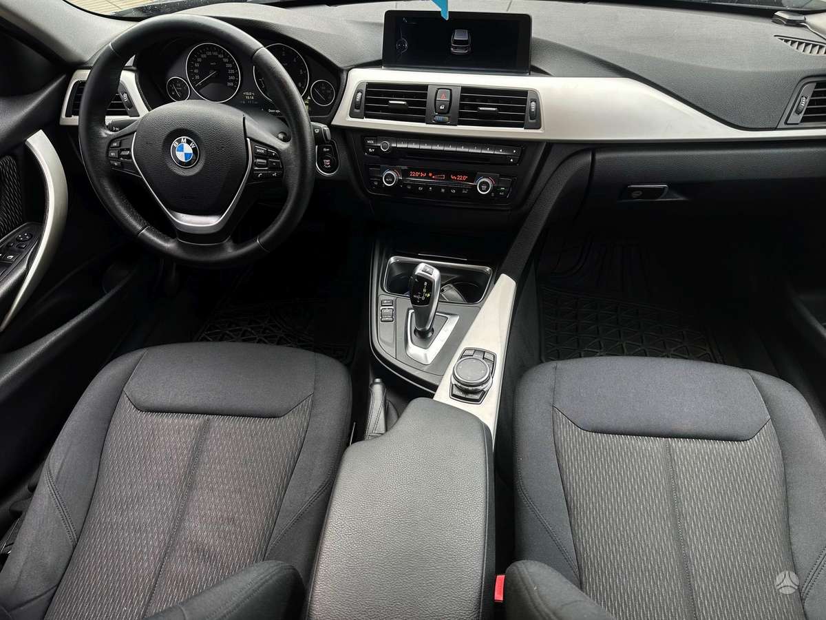 BMW 320, 2.0 l., wagon