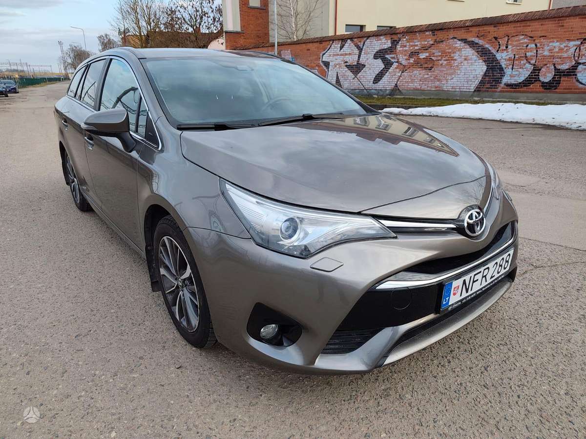 Toyota Avensis, 2.0 l., Универсал
