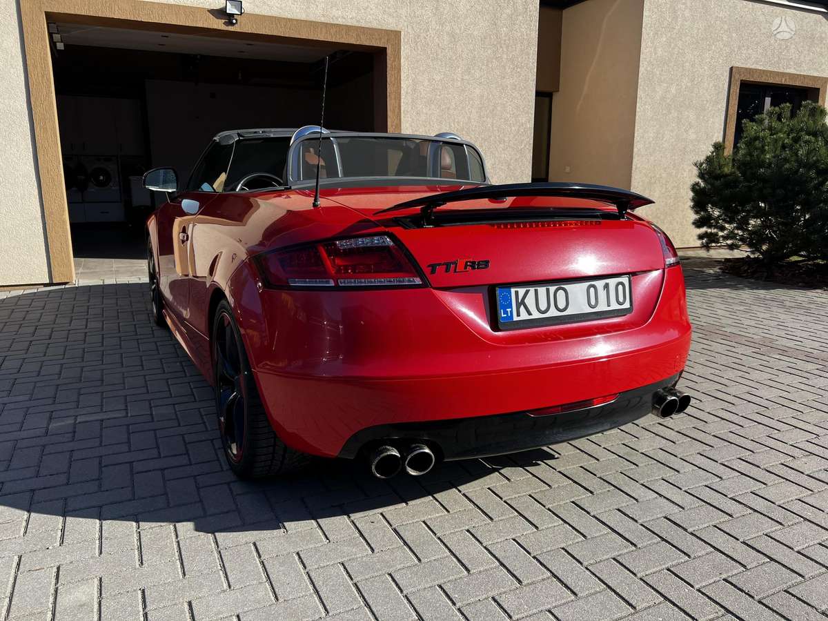 Audi TT, 2.0 l., convertible