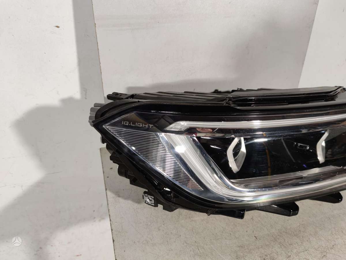 Volkswagen Jetta, 17G941082B, lights