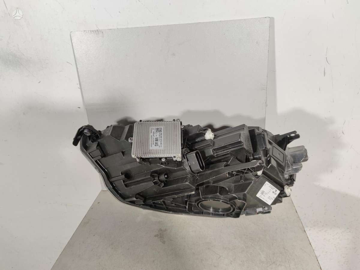 Volkswagen Jetta, 17G941082B, lights