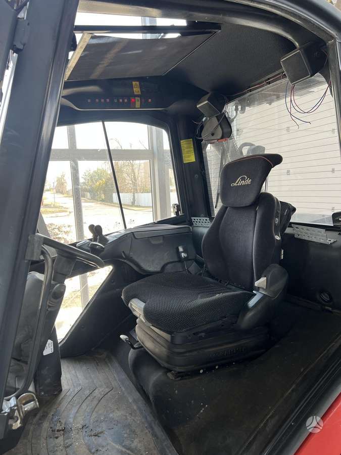 Linde H40, forklifts