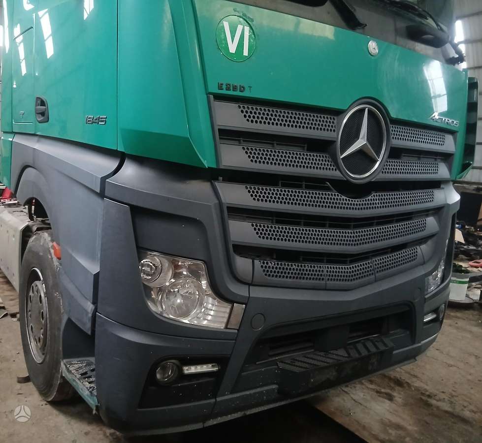 Mercedes-Benz ACTROS, тягачи