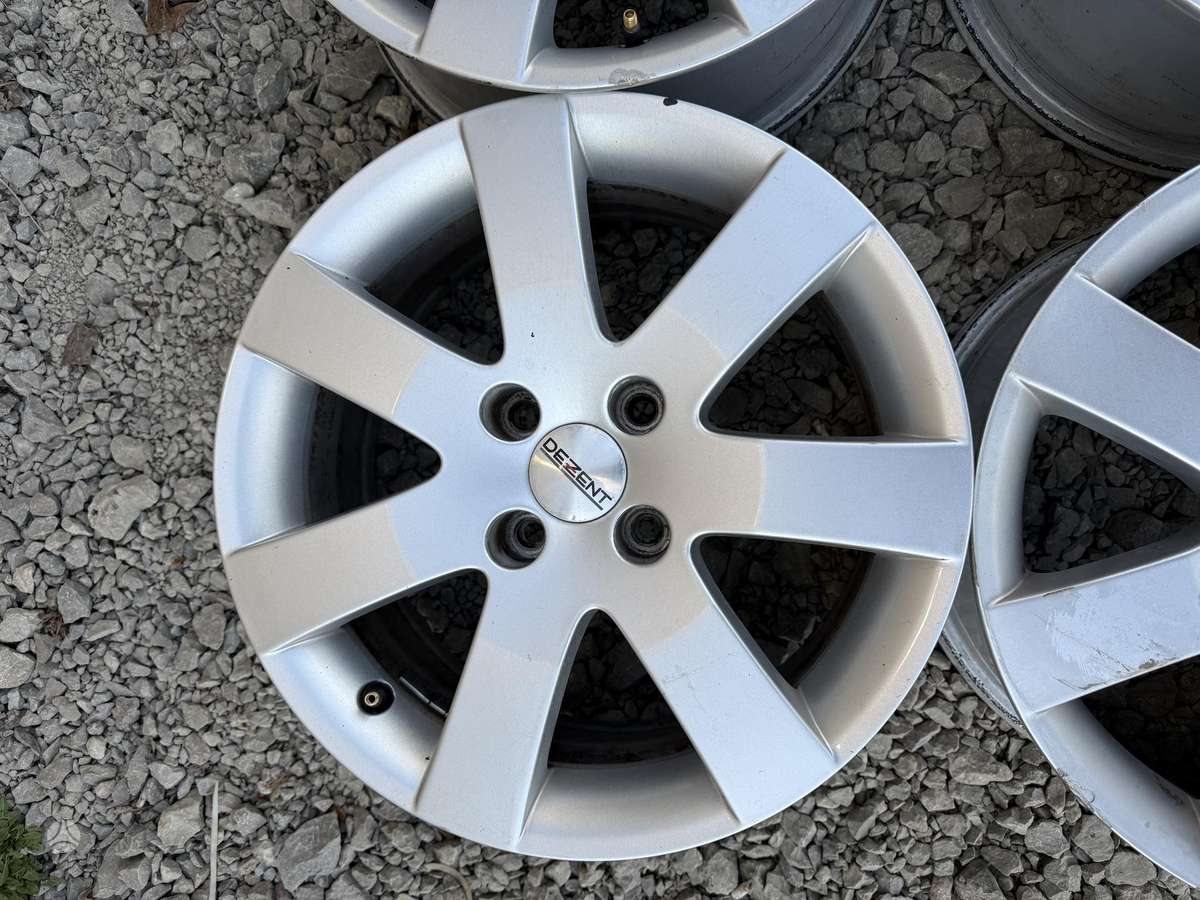 Peugeot, lengvojo lydinio, R16