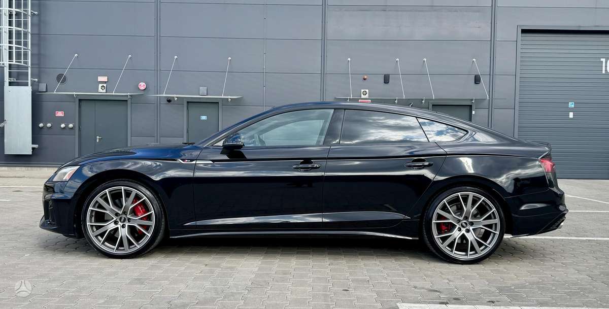 Audi S5, 3.0 l., Седан