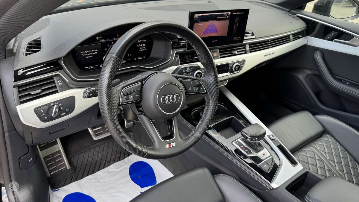 Audi S5, 3.0 l., Седан