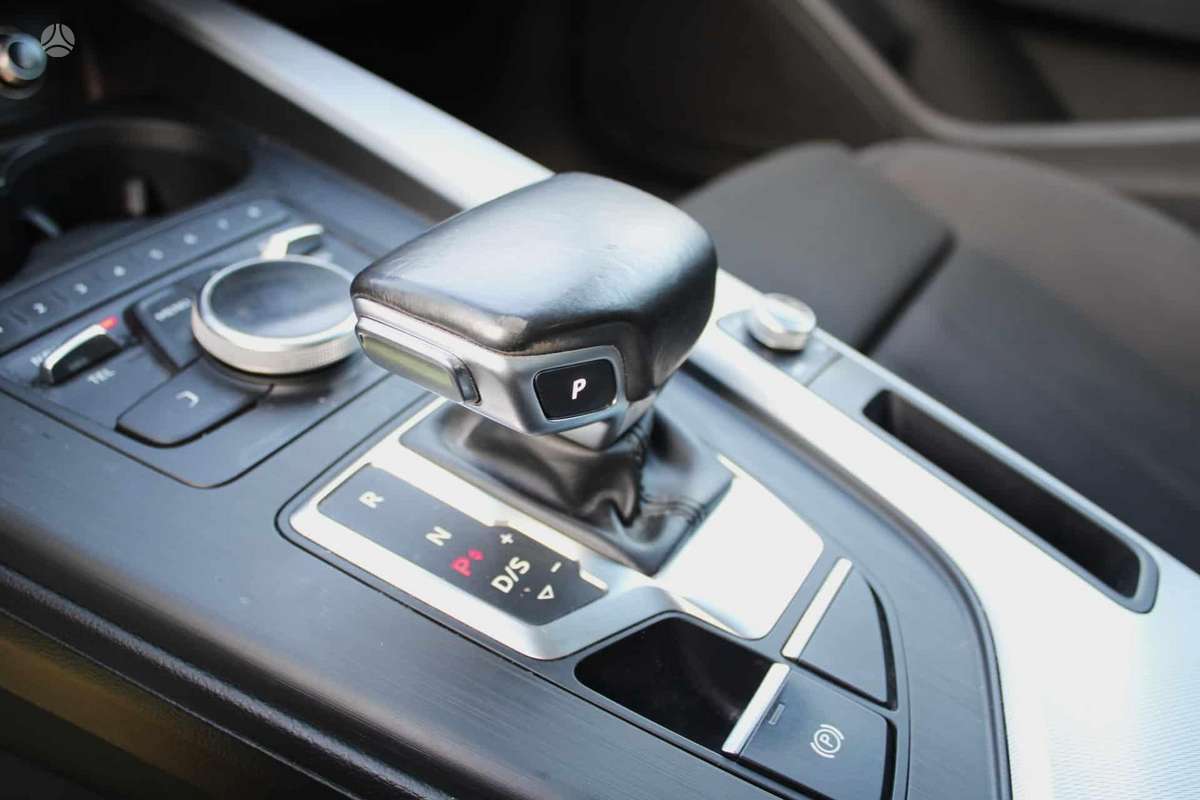 Audi A4, 2.0 l., Универсал