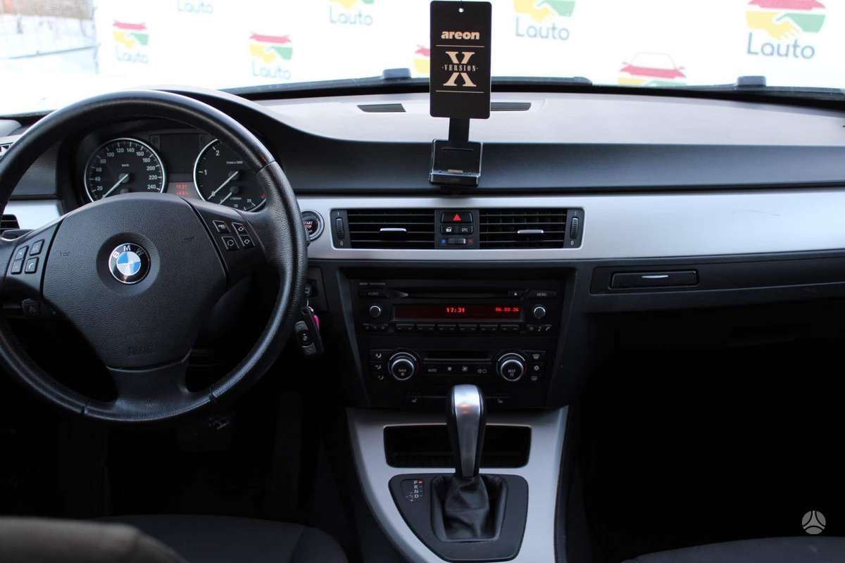 BMW 318, 2.0 l., Универсал