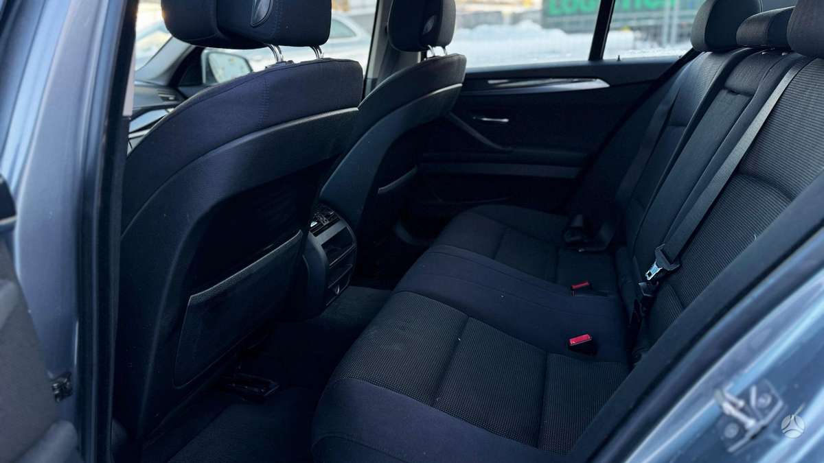 BMW 525, 2.0 l., Седан