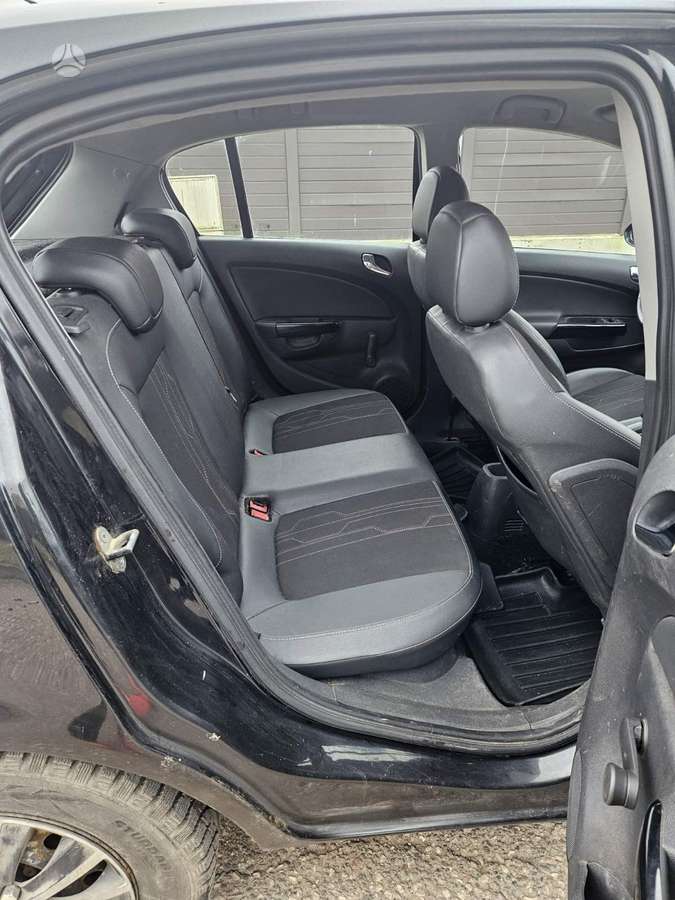 Opel Corsa, 1.3 l., hatchback