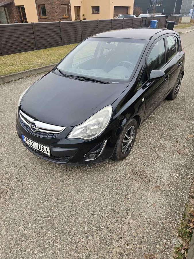 Opel Corsa, 1.3 l., hatchback