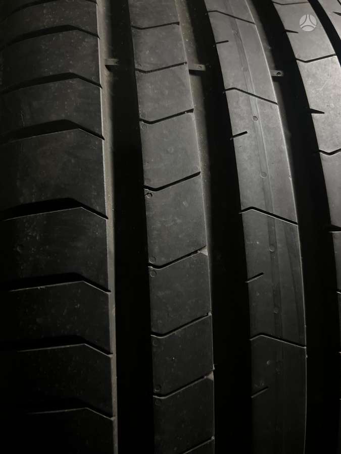 Pirelli P ZERO PZ4 100%, summer 275/40 R21