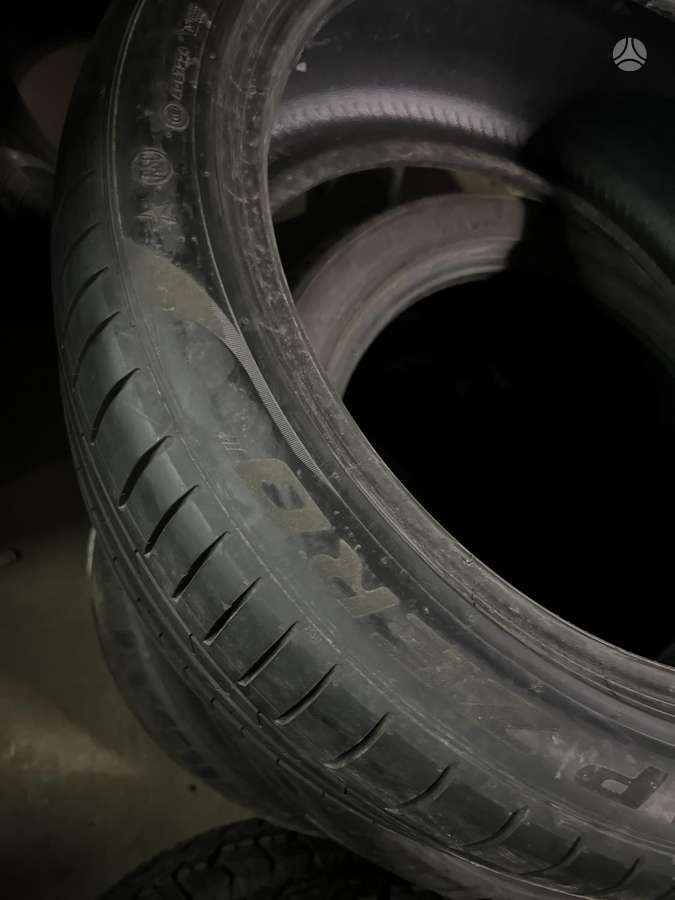 Pirelli P ZERO PZ4 100%, летние 275/40 R21