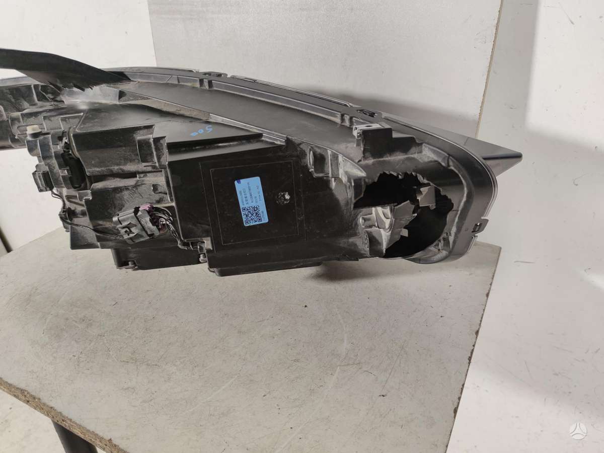 MG ZS, 11275385, lights