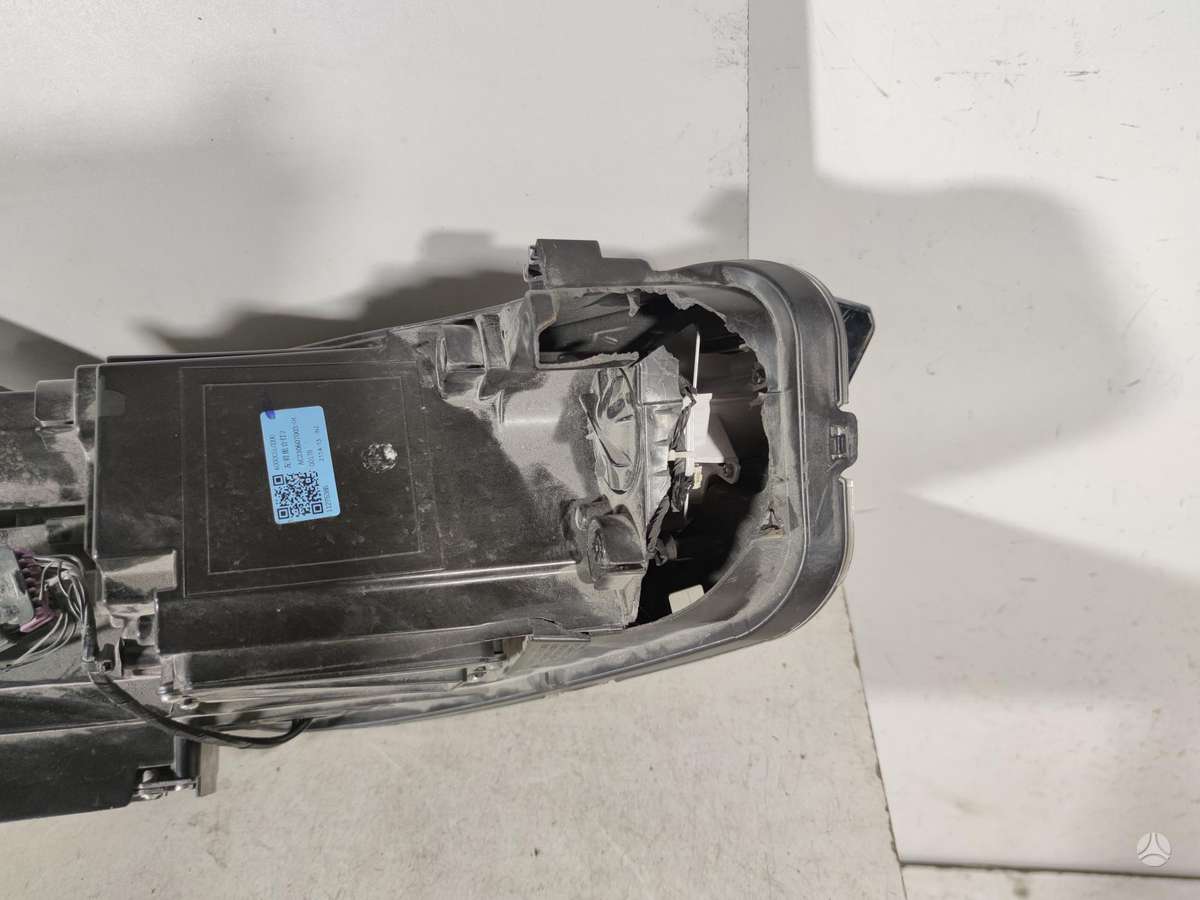 MG ZS, 11275385, lights