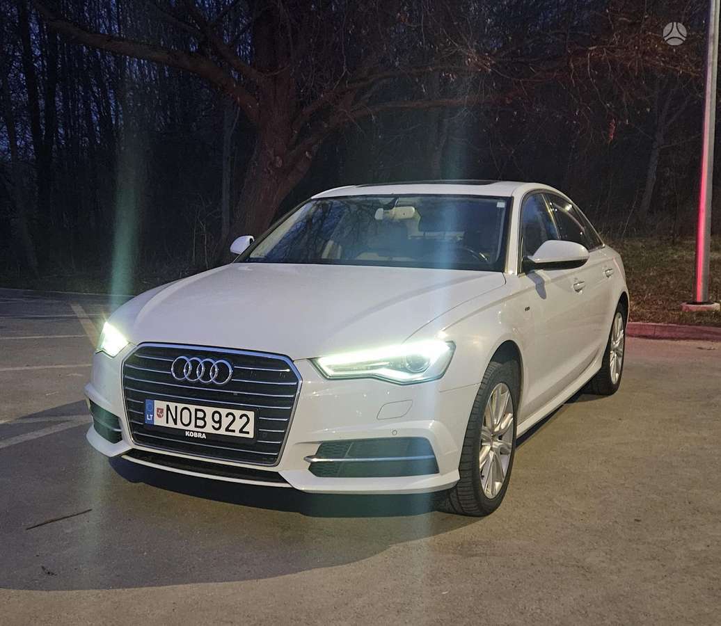 Audi A6, 2.0 l., Седан