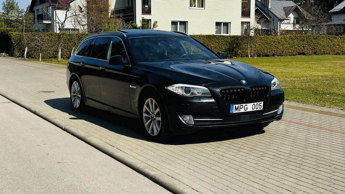 BMW 520, 2.0 l., Универсал