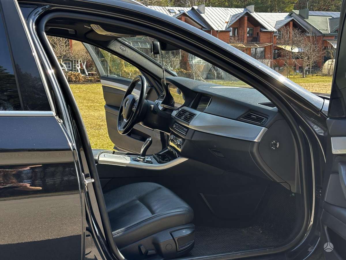 BMW 520, 2.0 l., Универсал