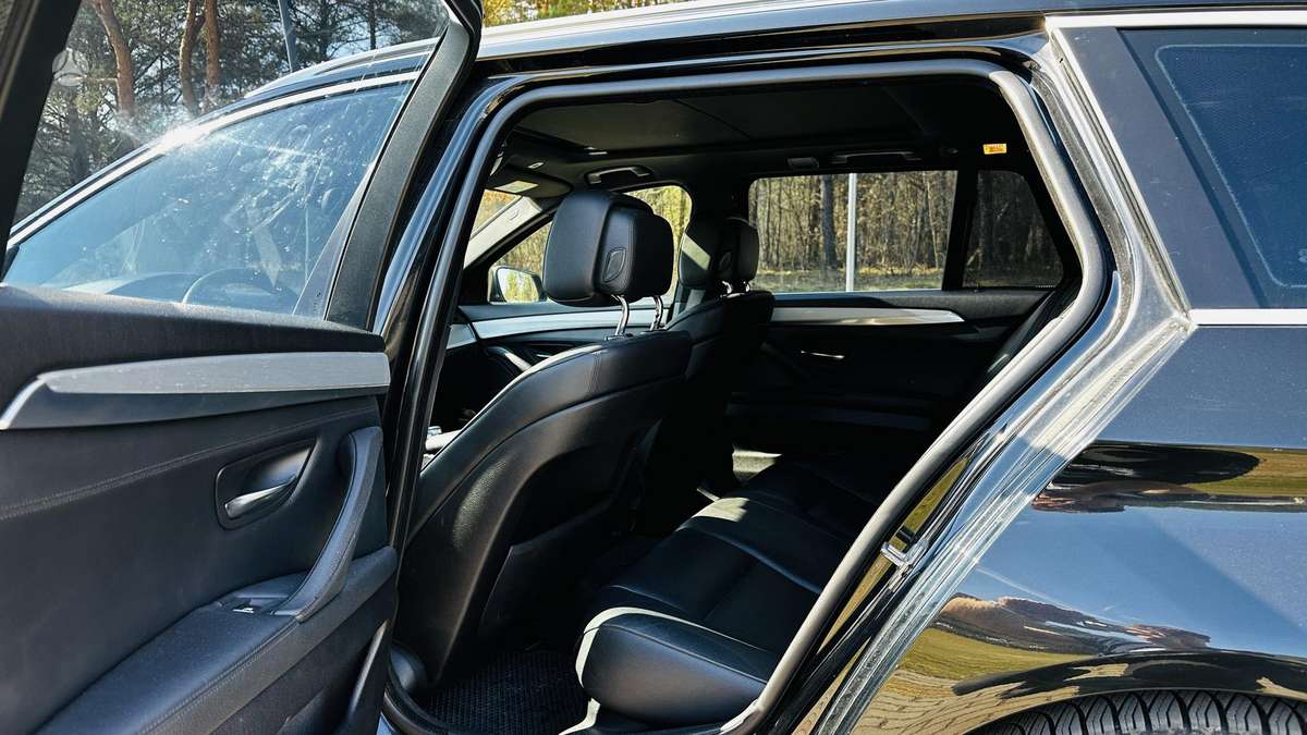 BMW 520, 2.0 l., Универсал