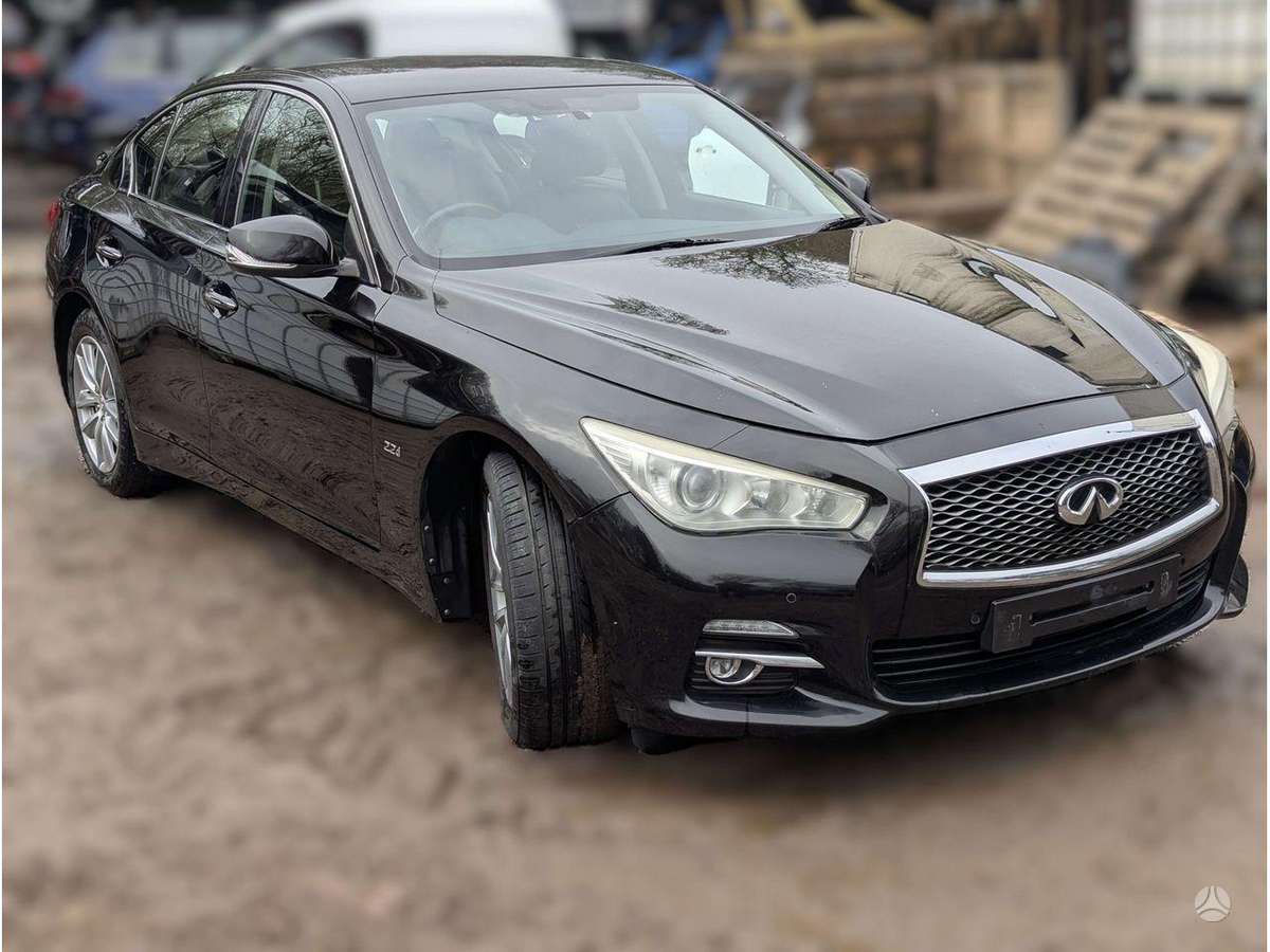 Infiniti Q50 engine