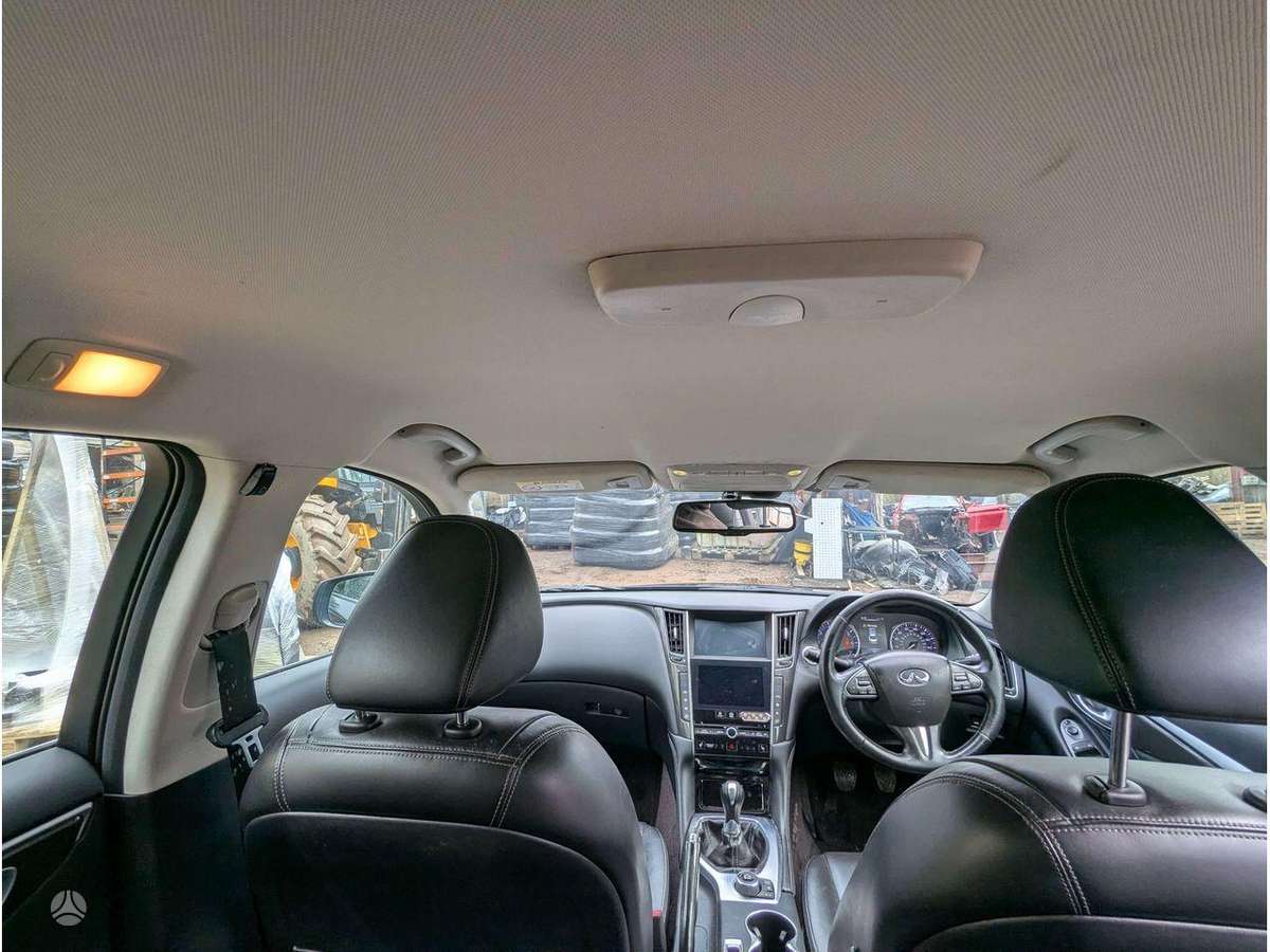 Infiniti Q50 engine